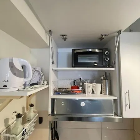 Vatos Studio Apartman *